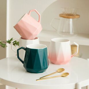 ���ֵfufuŮ��ײɫ�R�˱����w��H��ͱ��ӿ��ȱ������մ�ˮ��