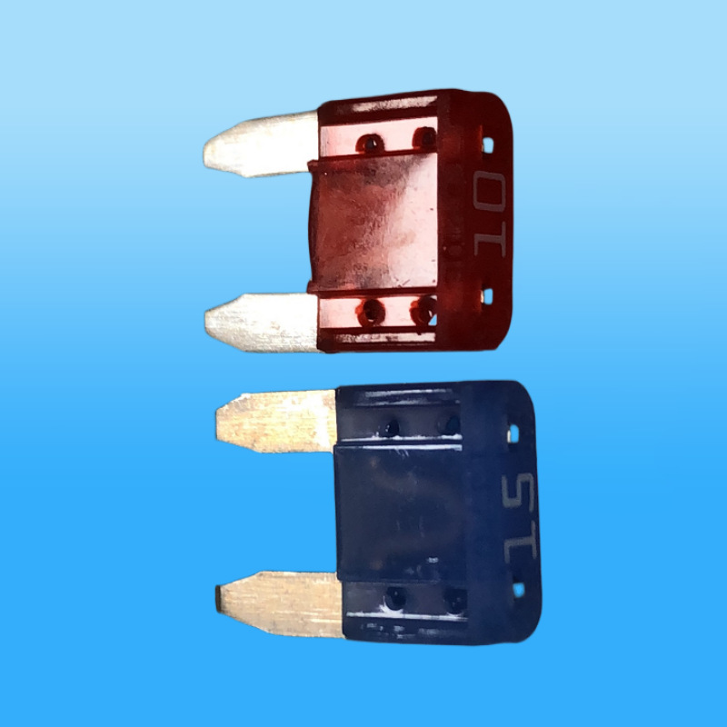 供应插片小型迷你汽车保险丝0297010 32V 10A15A3A20A汽车保险丝