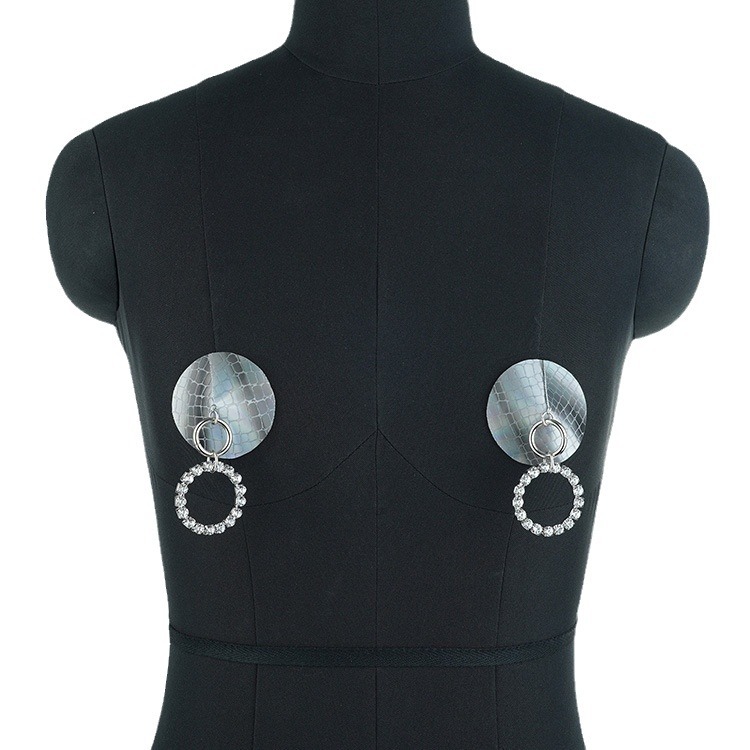 국경 간 카니발 라인스톤 유럽과 미국 보석 틈새 가죽 대형 당김 링 젖꼭지 스티커 레이저 가죽 뱀 패턴 가슴 스티커