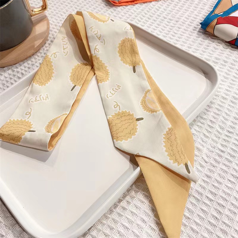 Бежевая повязка на голову дуриана