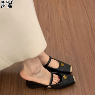 ��Ƥ�淽�^������ЬŮЬ2026�¿��紺��Ь��Ů��ȹ��ƽ�ל\�چ�Ь