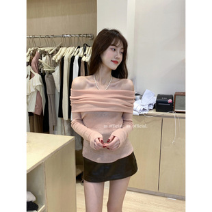 �����i��һ�ּ��ɫᘿ���Ů�b����ë�´������ɫһ���I¶������