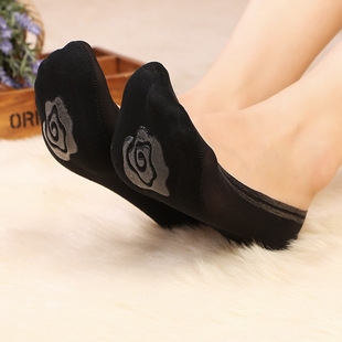 Shallow boat Socks one piece of seamless invisible boat Socks non-slip cotton bottom hose socks Ice Silk boat Socks