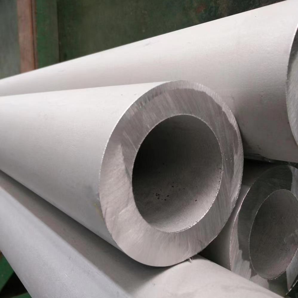 16MN合金钢管销售，各种高压合金钢管批发，合金镀锌管