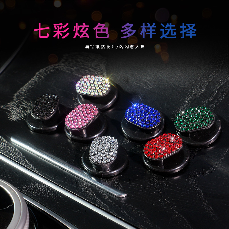 Gancho interior del coche pasta de primera fila creativa práctica Diamante incrustado lindo coche multifuncional asiento trasero pequeño gancho