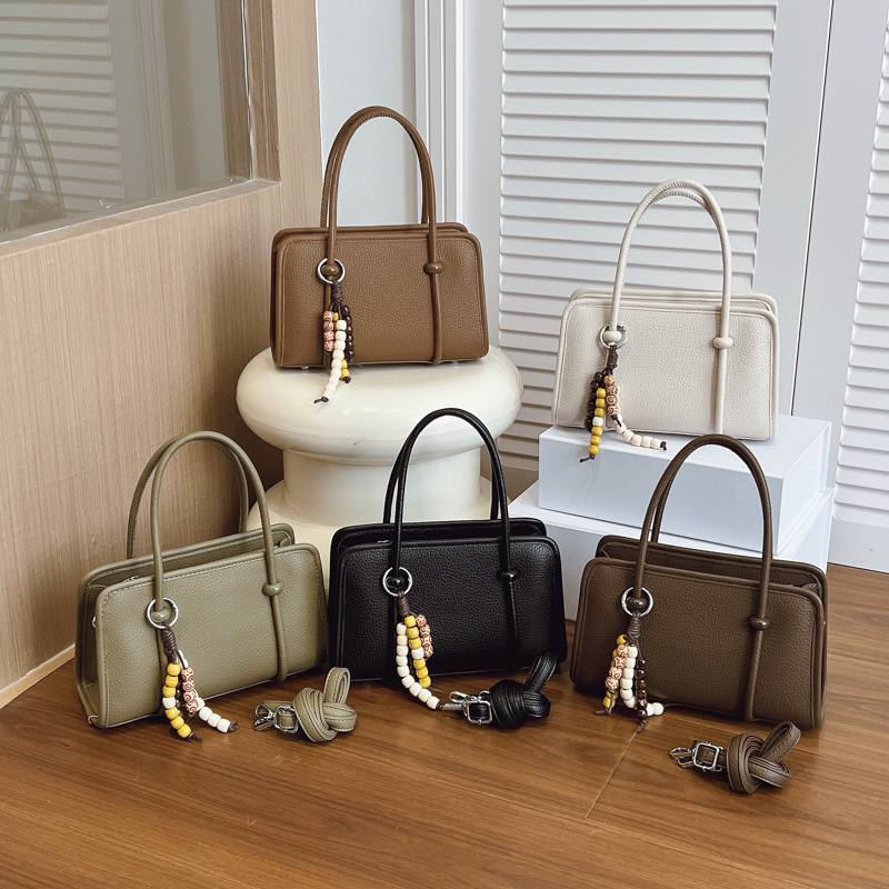 高颜值复古时尚小包女士大容量高级小众腋下通勤包网红流行单肩包