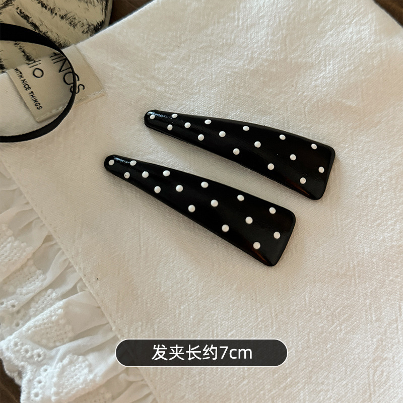 검은색 물방울무늬 머리핀 [재고 있음]