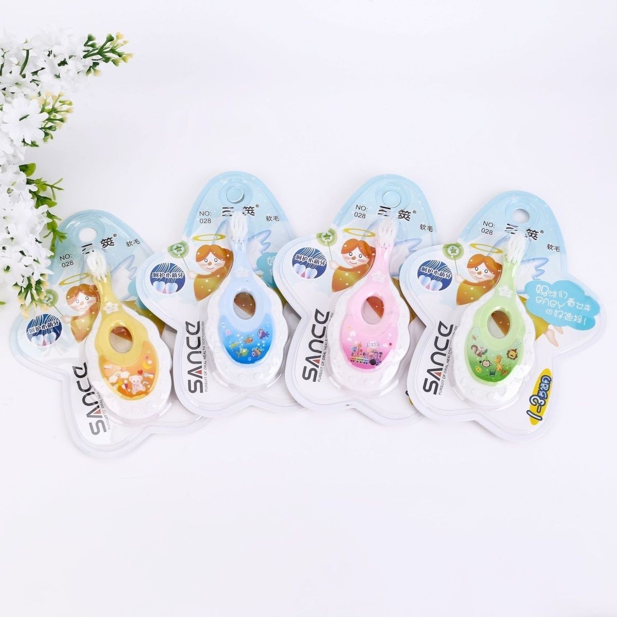 46 cepillo de dientes para niños cepillo de dientes de pelo suave ultra fino cepillo de dientes juguetes cepillo de dientes limpio anti-carias cepillo de dientes para bebés Yiwu productos pequeños