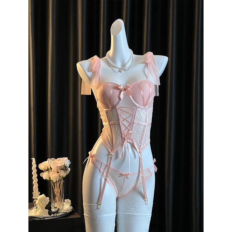 Senior Lin~Red Sexy Lace Vest Suit for Women with Breast Pad Push-Up Suspender Fishbone Shaping Bra for Outerwear