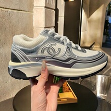 ��Ʒ��ԭС����ζ����Ǵ�������ϵ�Ь���ٴ���Ů�����˶�Ь��