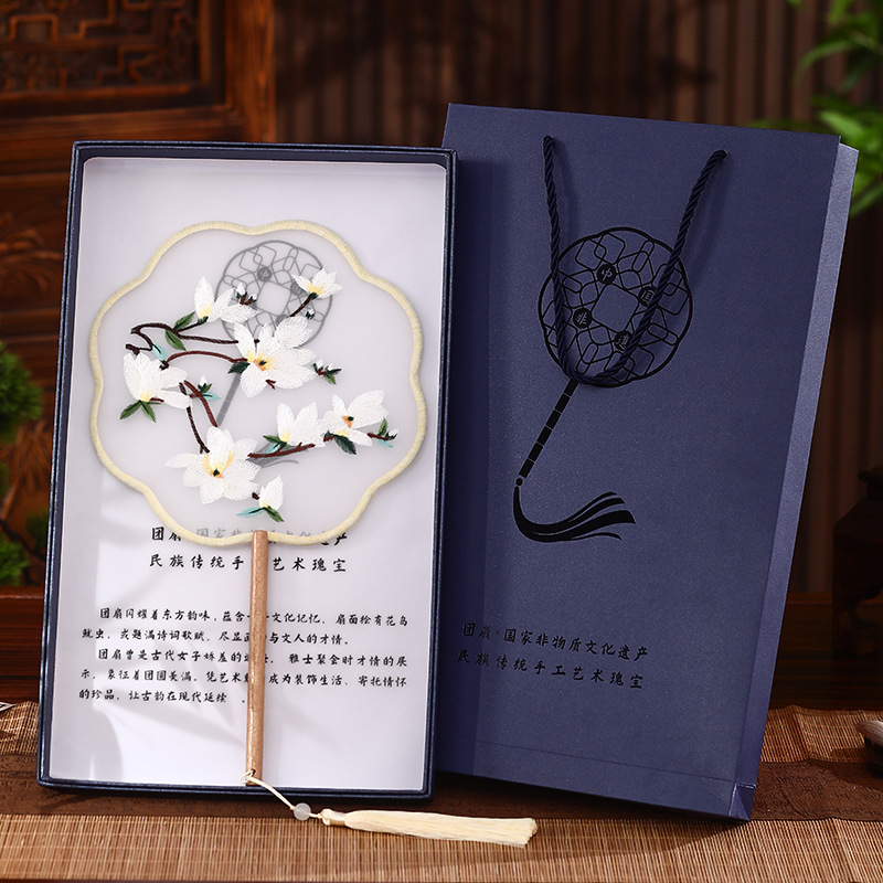 Abanico de grupo bordado Abanico de estilo antiguo Abanico femenino bordado Su Abanico de baile de estilo chino de mango largo Abanico de palacio Hanfu Abanico redondo cheongsam para niños