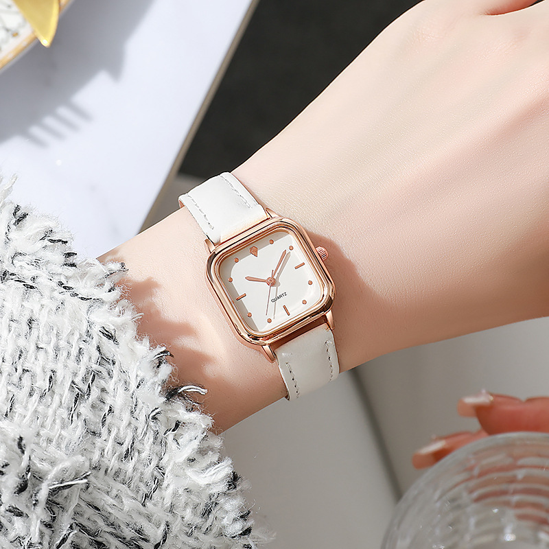 Pequeño cuadrado, simple, casual, regrabado, estilo ins, luz de nicho, lujo, temperamento grande, cuarzo, reloj de mujer, blanco image 5