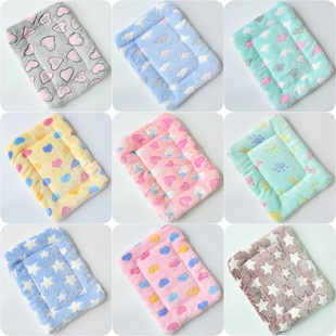 Pet supplies foster fruit mat dog cat cage mat a generation of manufacturers wholesale Falai coral fleece