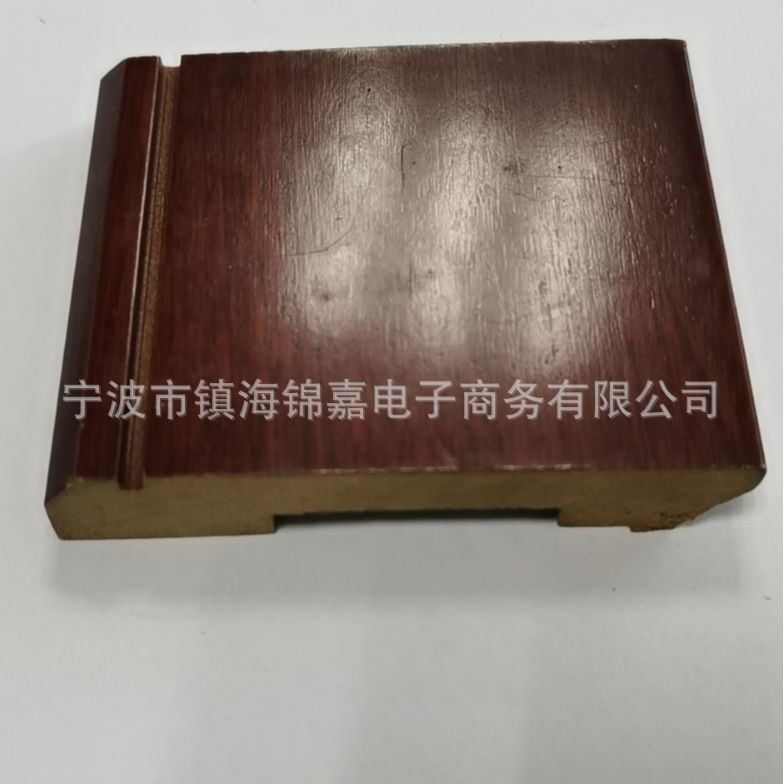 Tablero decorativo de zócalo reforzado de ingeniería de 10 cm, prensado de piso, pintura de grano de madera, tablero de densidad, pedido decorativo