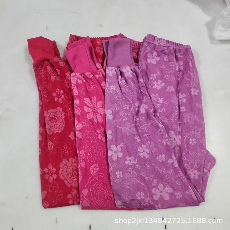 Middle-aged and elderly women's cotton thread autumn pants line pants without velvet warm leggings Classic Plus fat increase Middle-aged and elderly women's cotton thread autumn pants line pants without velvet warm leggings Classic Plus fat increase