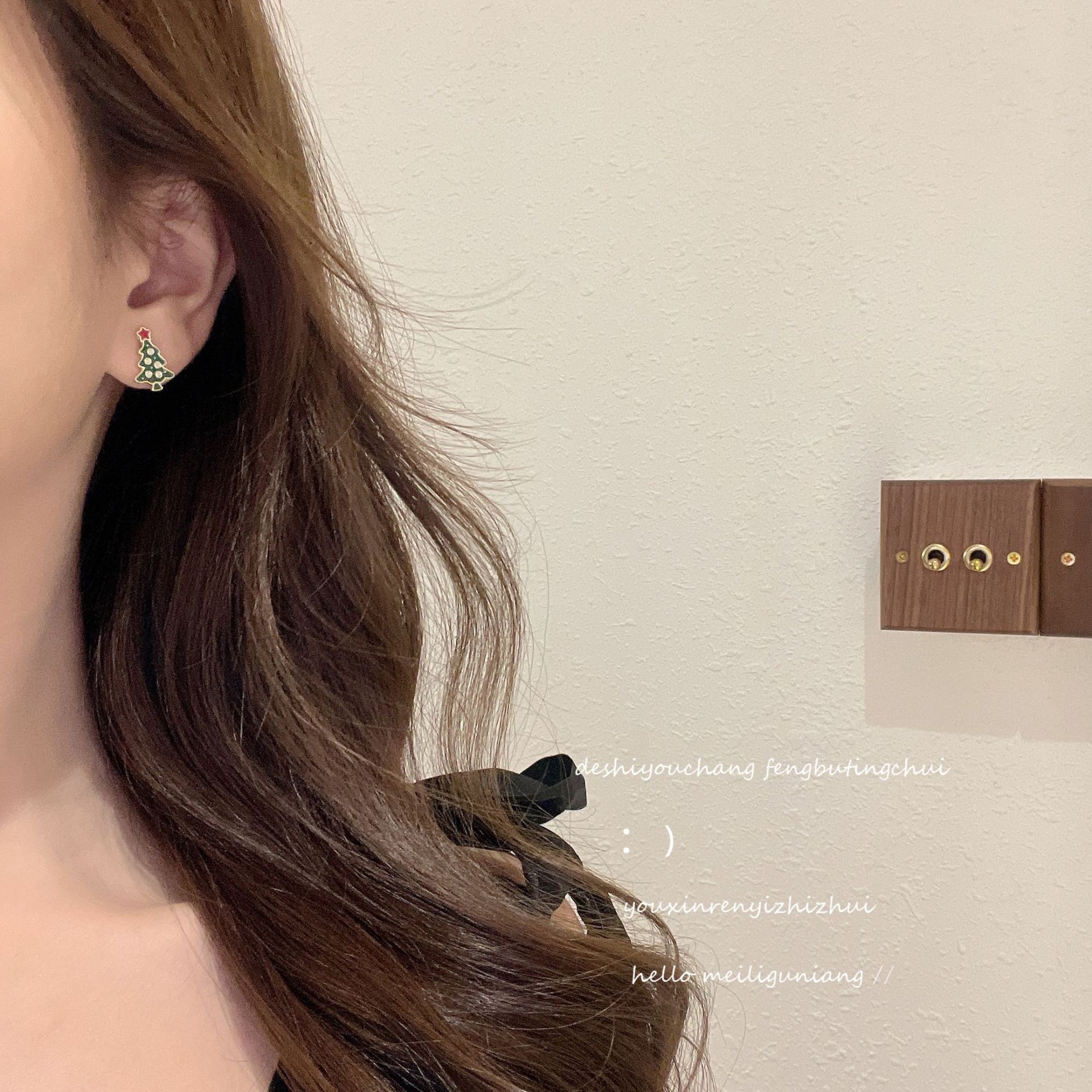 Fashion Santa Claus Christmas Socks Alloy Enamel Womenu0027S Ear Studs 1 Pair