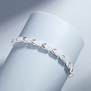 �����©�������Ʒ�������yɫ������~�����Ů������|�۶Y��