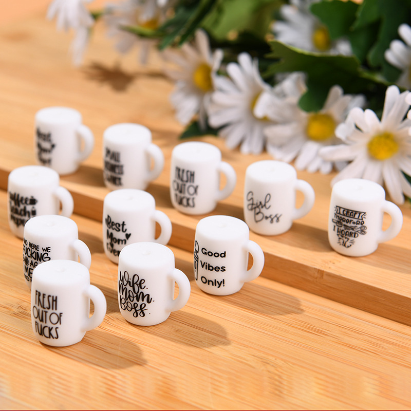 2023 nuevas cuentas de silicona perlas sueltas impresas bebé mordedor DIY taza de silicona accesorios en stock al por mayor