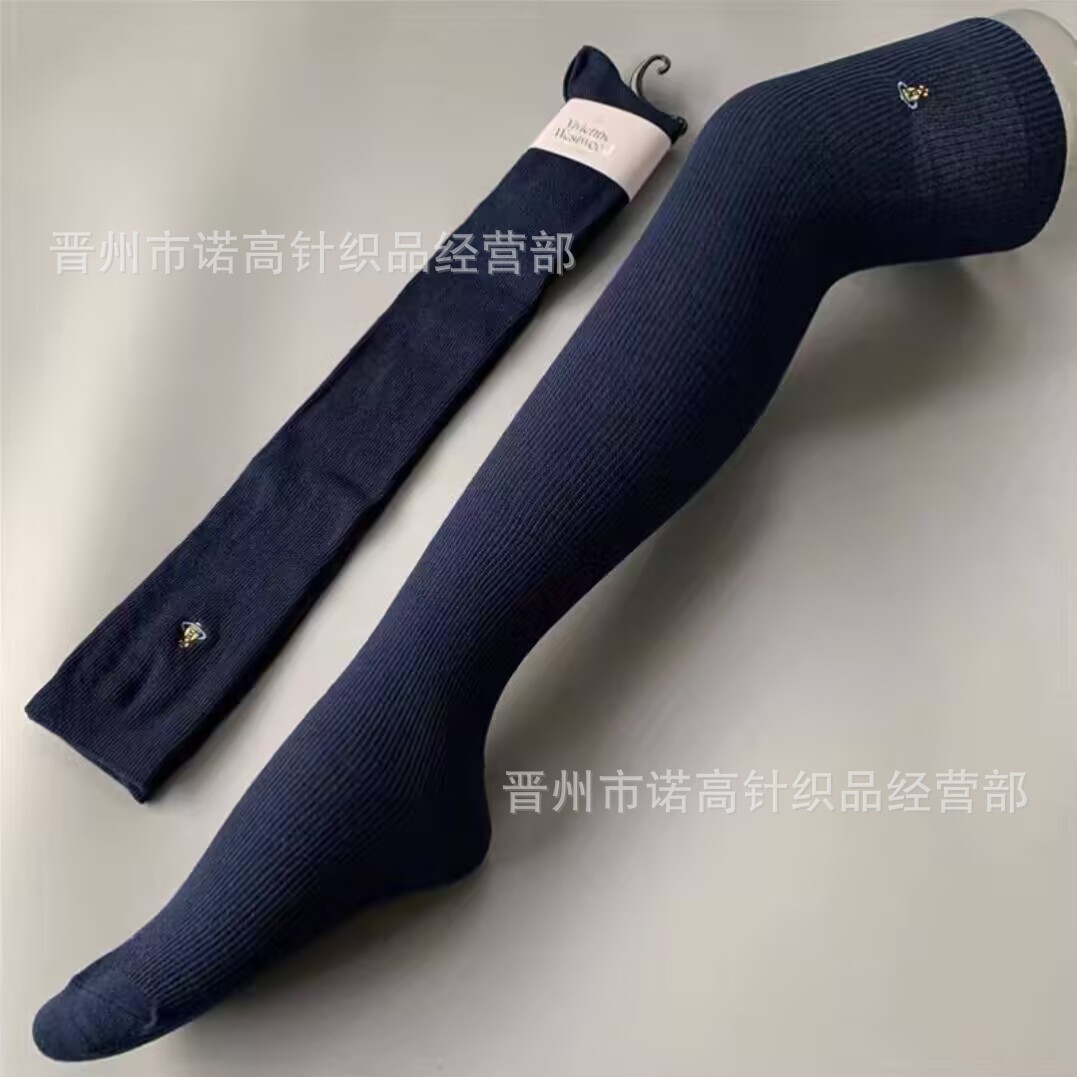 Calcetines japonesas bordadas Saturno rodilla sobre rodilla calcetines sólidas escolares de doble aguja peinadas calcetines de algodón