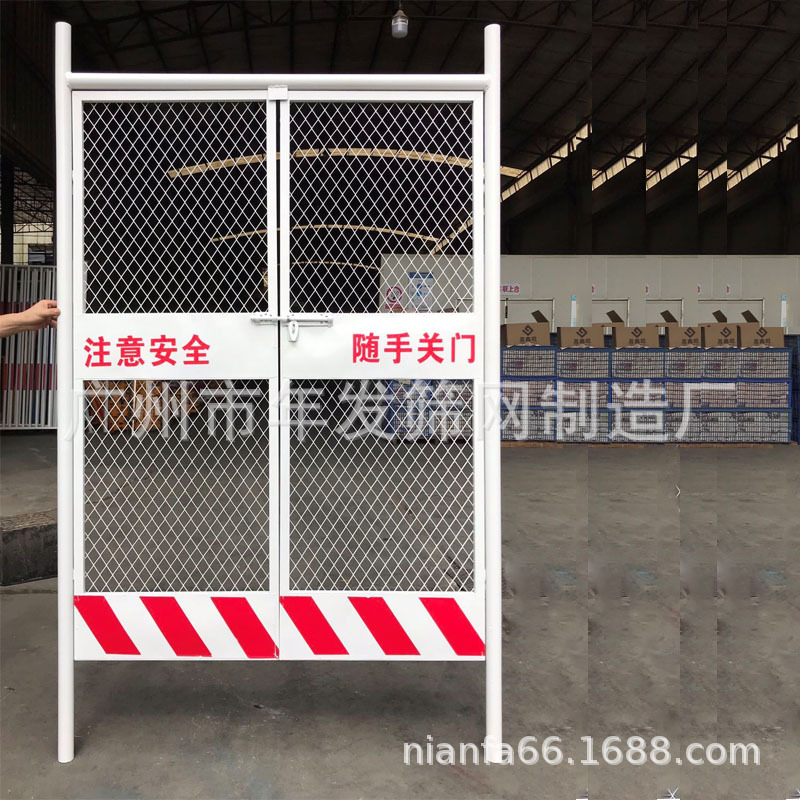 筛网施工升降机防护门 人货梯门 电梯井口围栏 广东筛网厂家现货