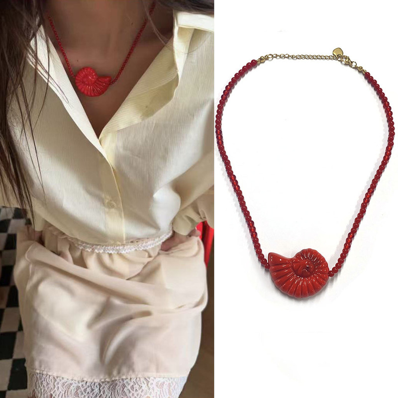 焦糖色串珠项链女简约陶瓷海螺艺术感锁骨链 on holiday necklace|undefined