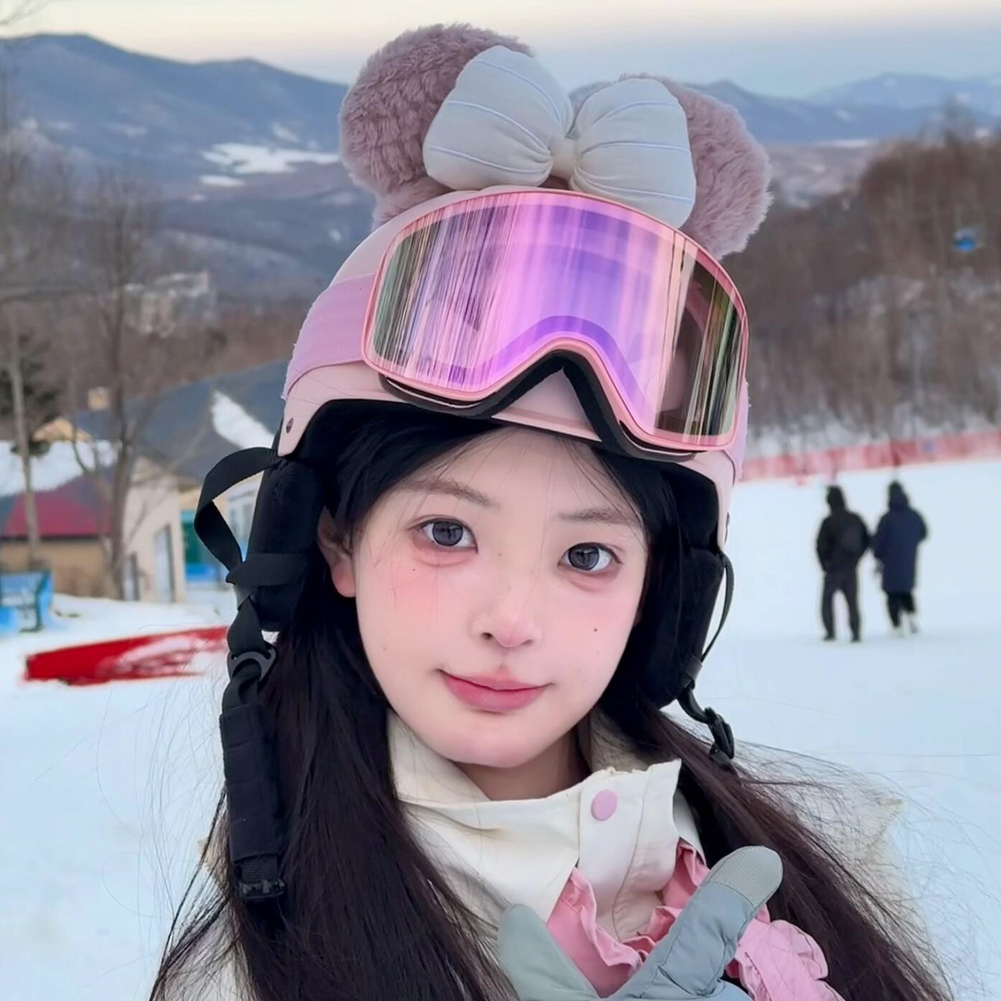 Cute Shirley Rose Ski Helmet Decorated with Cat Ears Battery Car Motorcycle Helmet Cartoon Curly Personalized Accessories