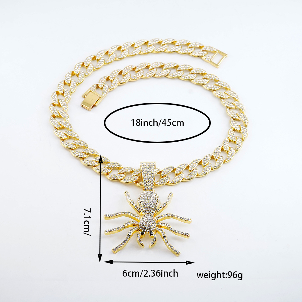 Nuevos productos transfronterizos europeos y estadounidenses colgantes de araña de diamante de oro colgantes de moda personalidad cubana collar de hombre