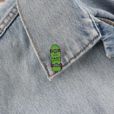Cartoon Pin Collar – Yaxa sancaqları