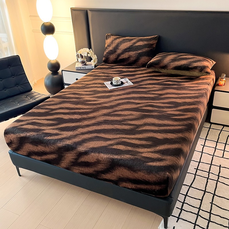 Cross-Border Thickened Warm Rabbit Plush Fitted Sheet Simmons Bed Cover Protective Cover Dust Cover Maillard Bed Bag Factory Wholesale