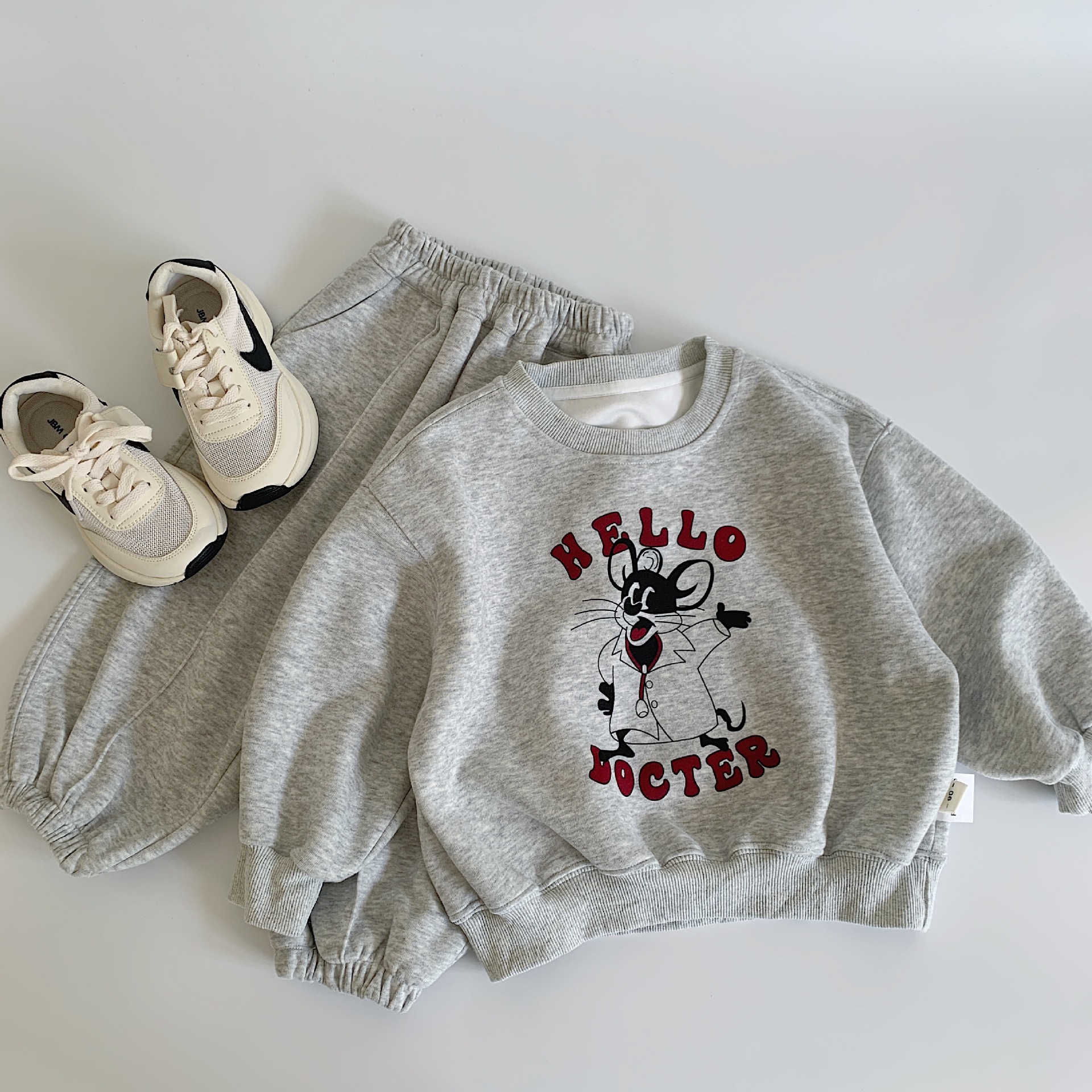 Gris