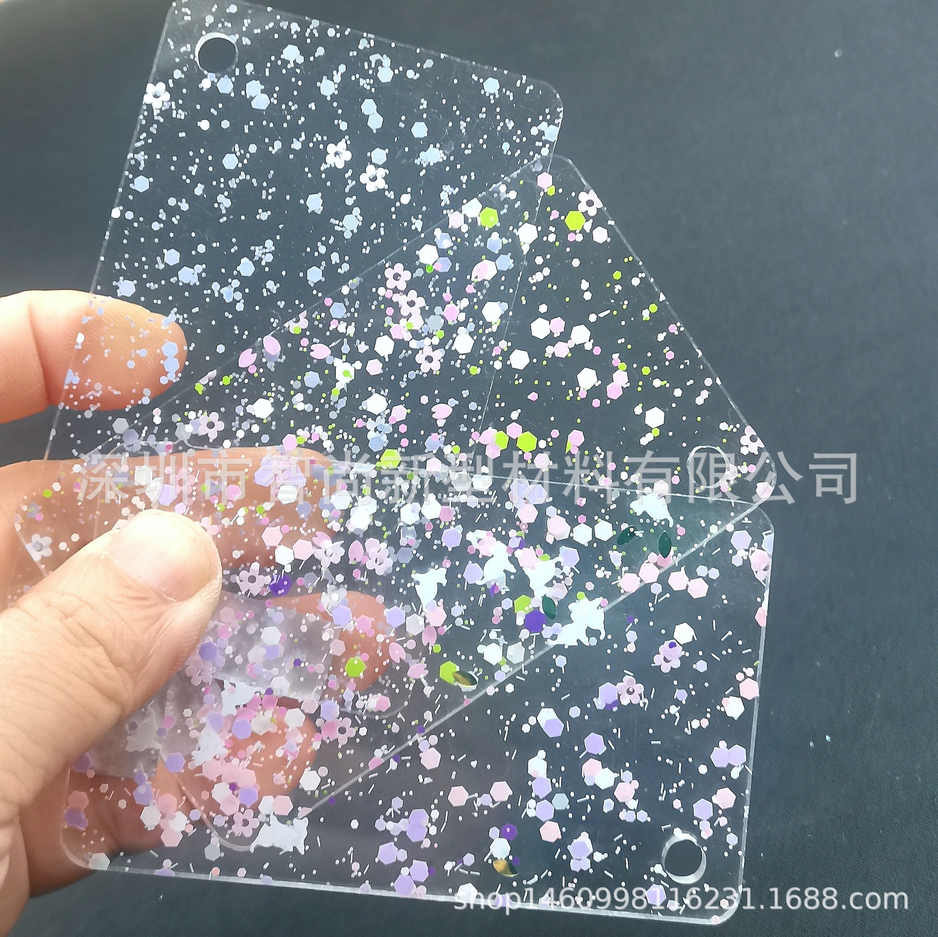 彩色小星星亚克力板发饰用化妆品展示咕卡钥匙扣工艺动漫有机玻璃