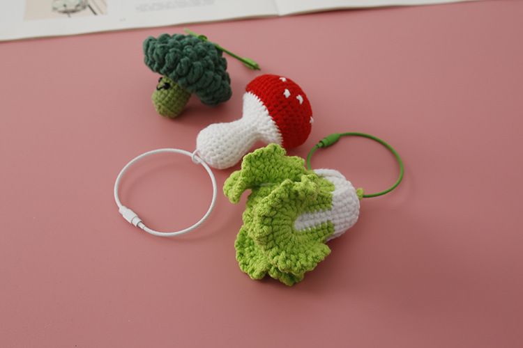 1 Piece Cute Vegetable Yarn Knitting Bag Pendant display picture 9