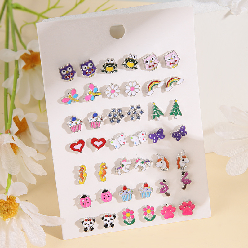 Sweet Animal Flower Snowflake Alloy Enamel Butterfly Womenu0027S Ear Studs 1 Set