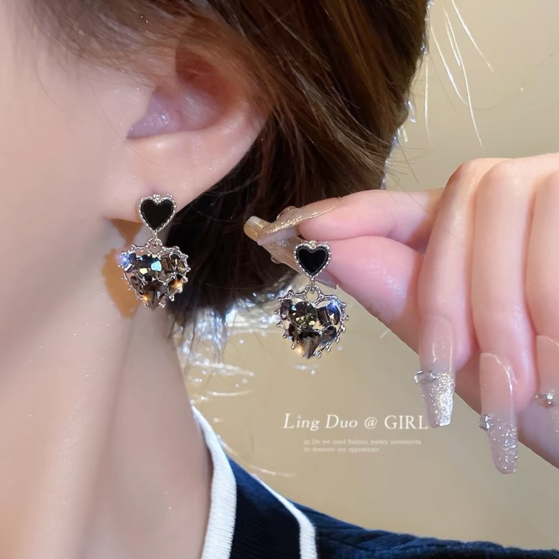 ZY-tassel earrings—54