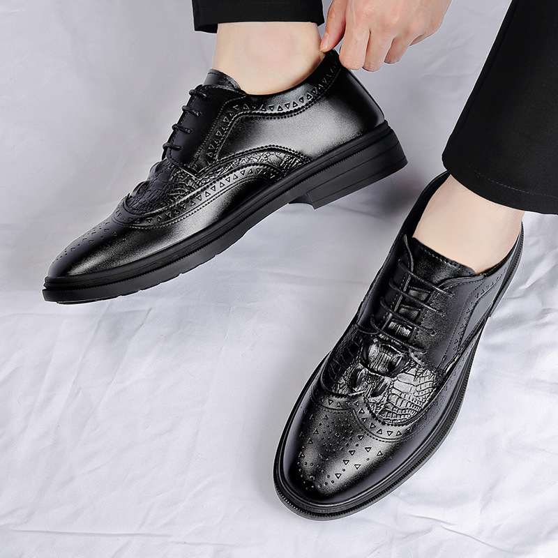 2025 New Spring Business Casual British Brogue Leather Men's Wedding Shoes_vogvips.com