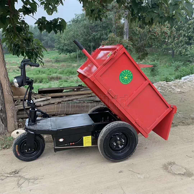 工地电动三轮车建筑工程灰斗车人骑电动灰斗车 工地电动人骑翻斗