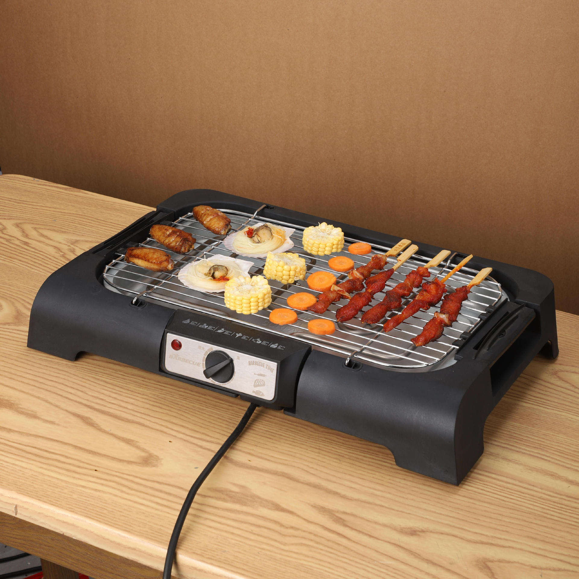 电烧烤炉家用烤肉炉烧烤用具无烟电烤盘室内烧烤架韩式烤串电烤炉