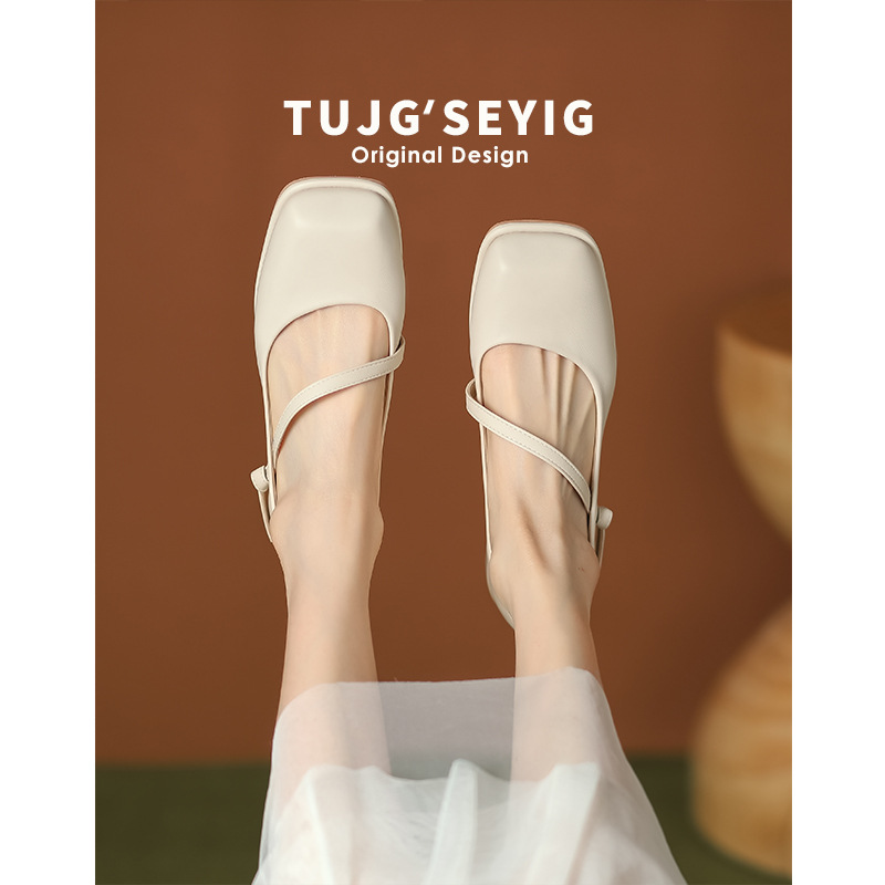 메리 제인 싱글 레이어 신발 여성의 여름 복고풍 2023 새로운 프랑스 두꺼운 뒤꿈치 작은 가죽 신발 플러스 사이즈 여성 신발 41-43 피트 폭