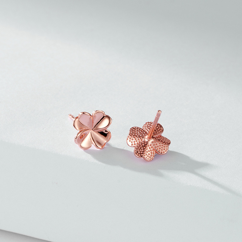 Clover 999 pendientes de plata esterlina para mujeres verano 2023 nuevo de alto grado pendientes de perforación de oído temperamento nicho