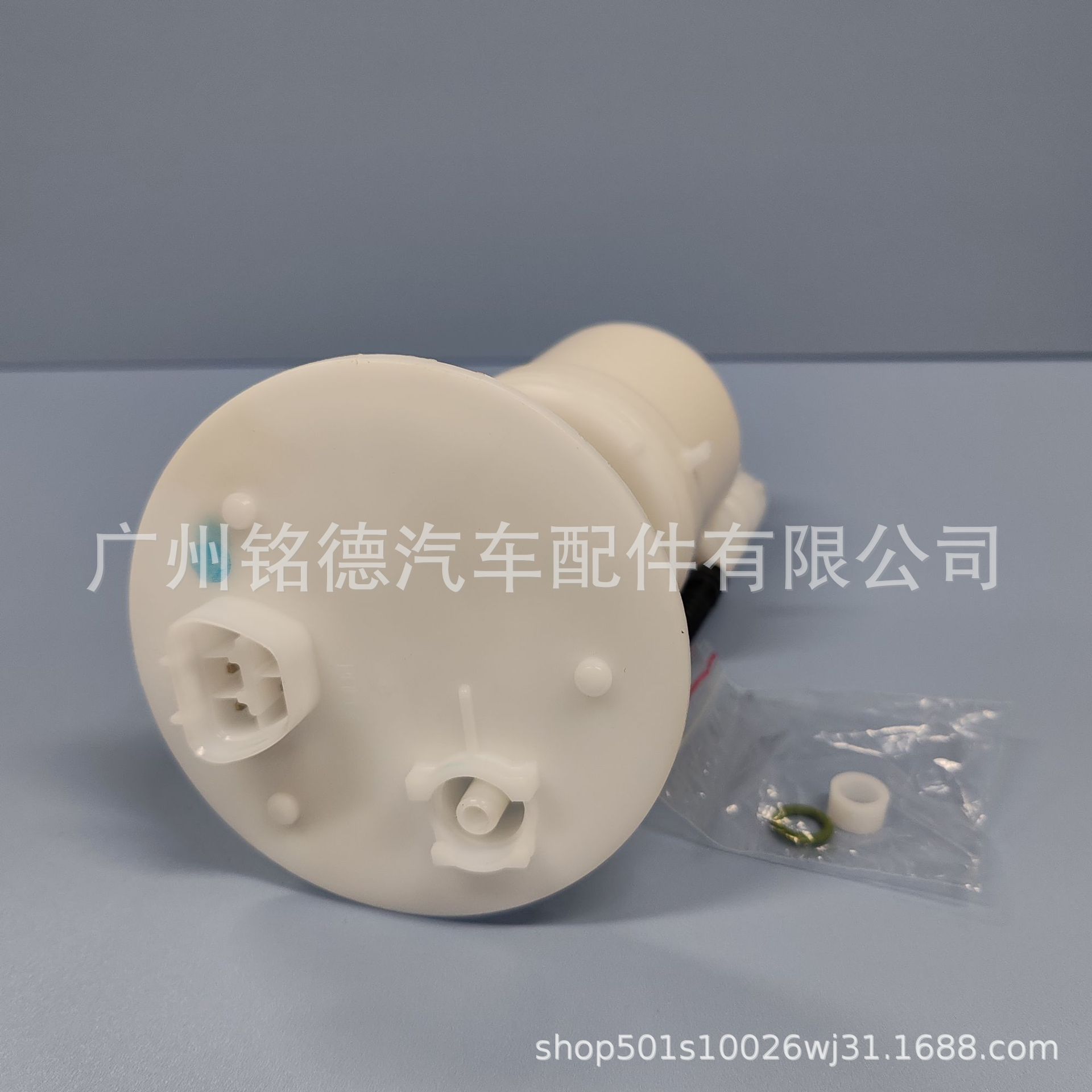 Toyota 77024-06221 Fuel Filter for Toyota Camry 2012 (Gasoline filter)
