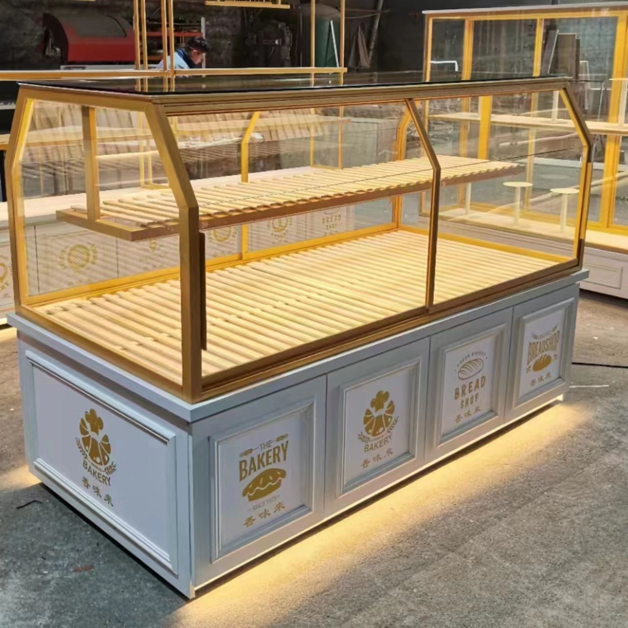 面包柜展示柜面包中岛柜弧形玻璃蛋糕店模型展示柜烘培边柜展示架