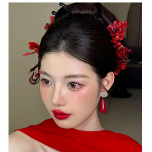 �͹Ÿ��L��������оW�tˮ�ξƼt��֬���h����ͬ����Ů�tɫ