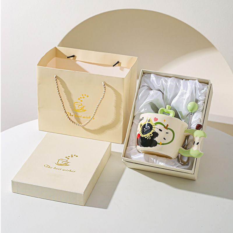 Taza de gato de manzana creativa con tapa de alto valor de pareja taza de cerámica taza de regalo de mano taza de desayuno para amigos