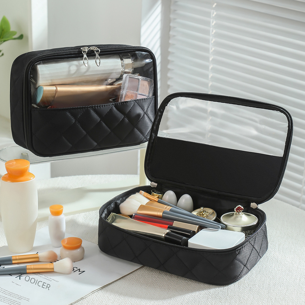 Cosmetic bag