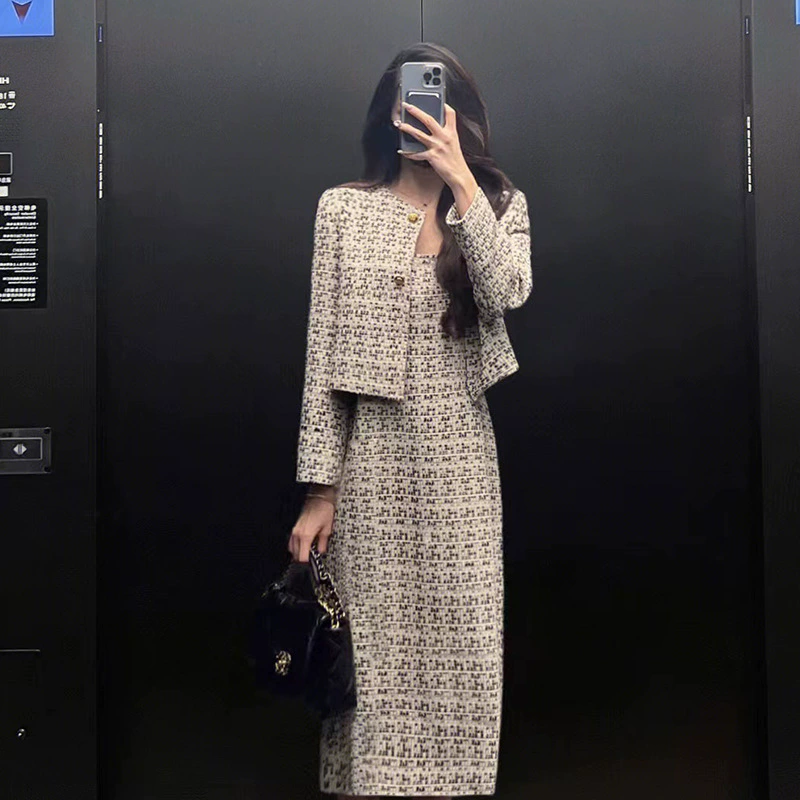 0646 осень 2022 Новый женский костюм темперамент маленький стиль Тканое пальто жилет платье из двух частей комплект