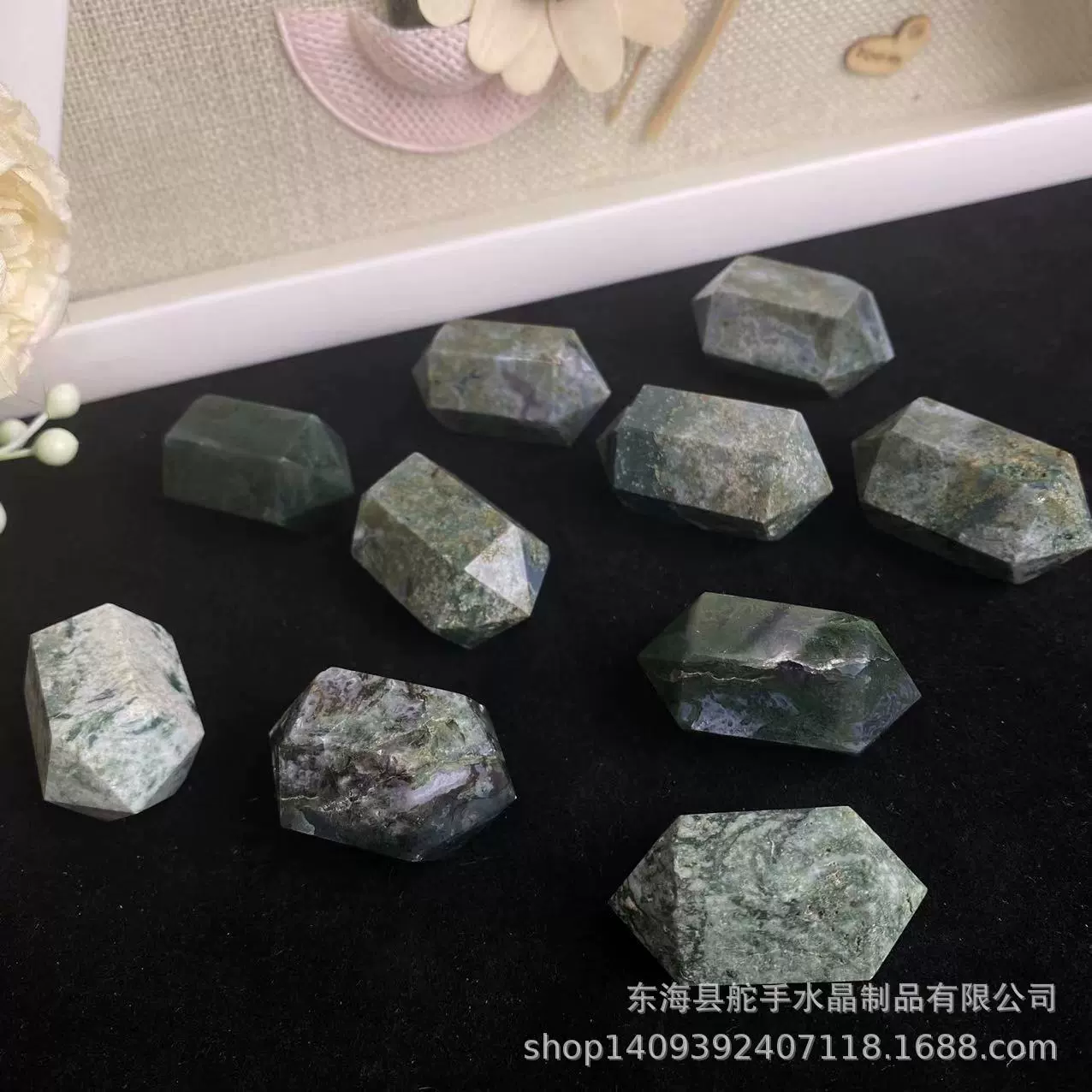 Agate natural water, natural ore for pillar, decorations for office, accessory
