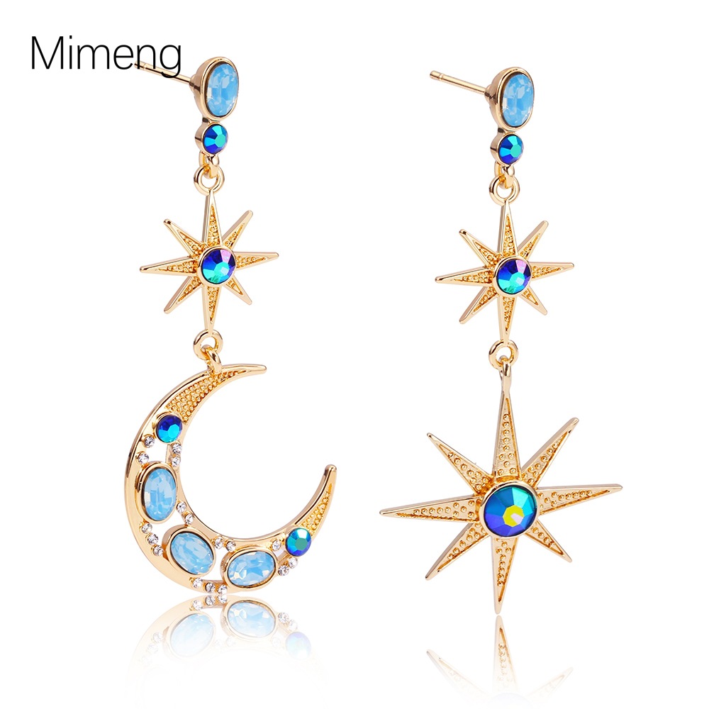 Asymmetrical retro elegant fashionable earrings