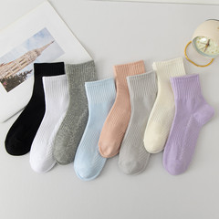 Women's Sports Functional Socks Basketball Socks for Women Mid-Calf Cotton Soft Breathable Hiking and Mountaineering Shock Absorbing Cotton Socks