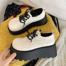 2025冬新款潮流复古时尚厚底休闲小皮鞋小个子增高百搭舒适单鞋女