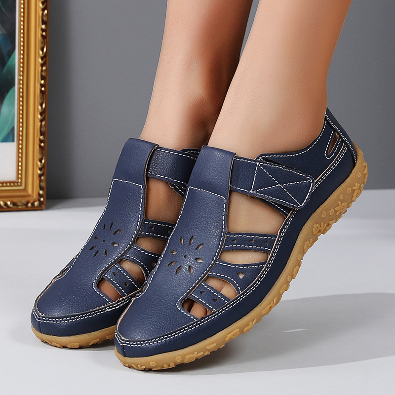 Spring and Summer New Women's Beach Sandals Hollow Fashion Flat Sandals All-match Cross-border Special